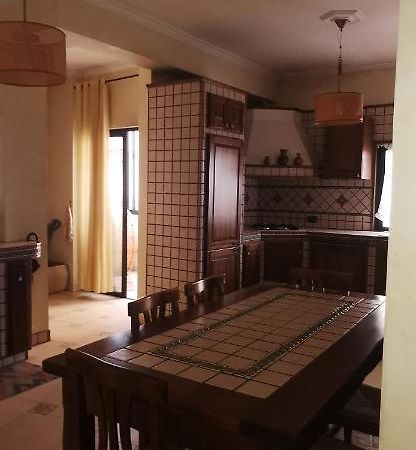 Tirana City Center Apartment 외부 사진